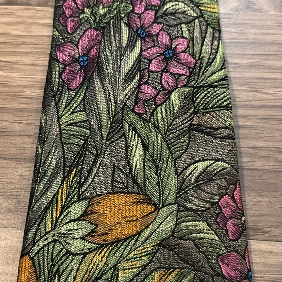 Enrico Coveri Italian Silk Metallic Floral Unique Vibrant Textured Tie